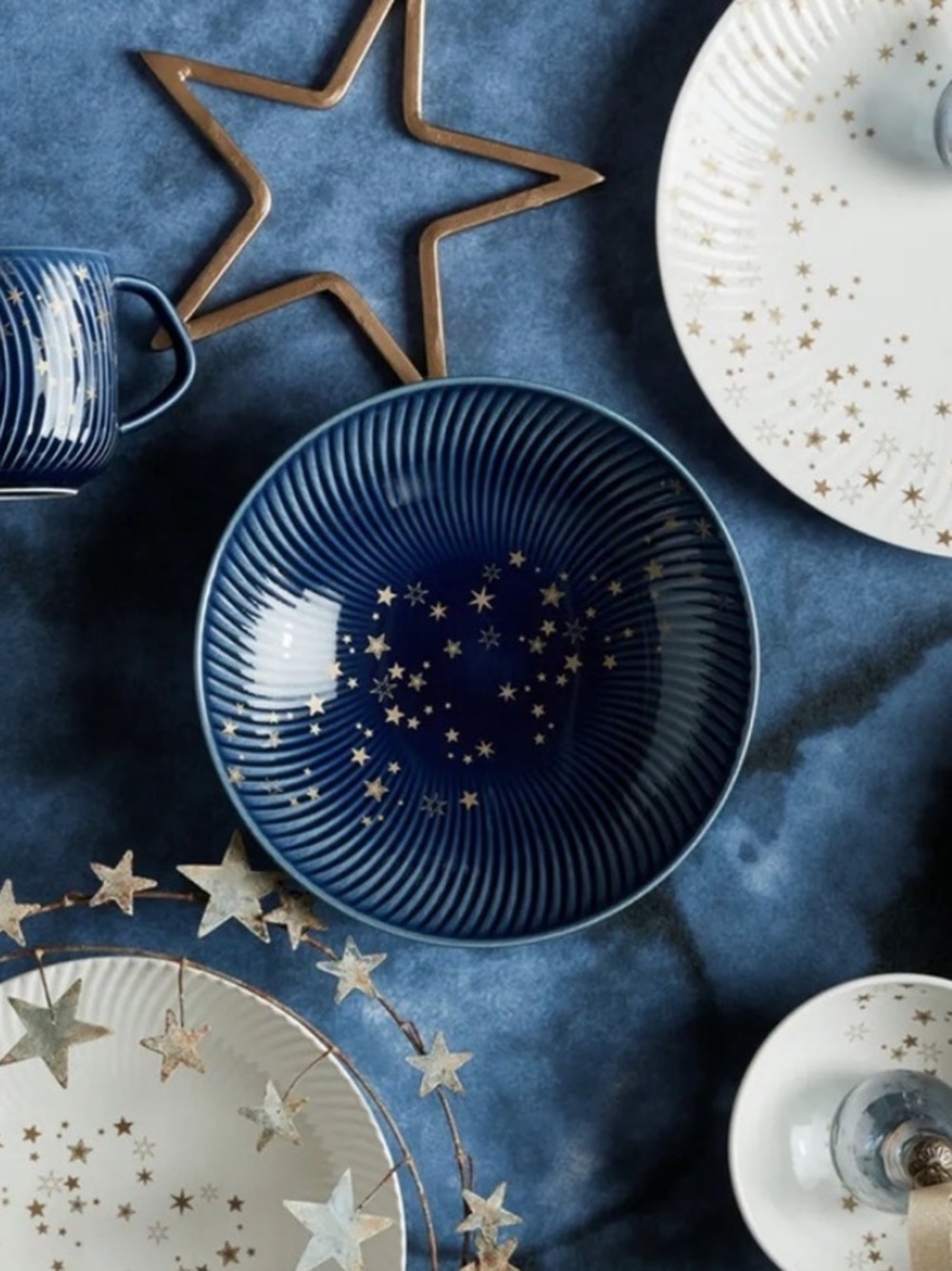 DENBY Pasta Bowls. Set of 2. Denby Arc Stars in Navy, New with Tags. England.